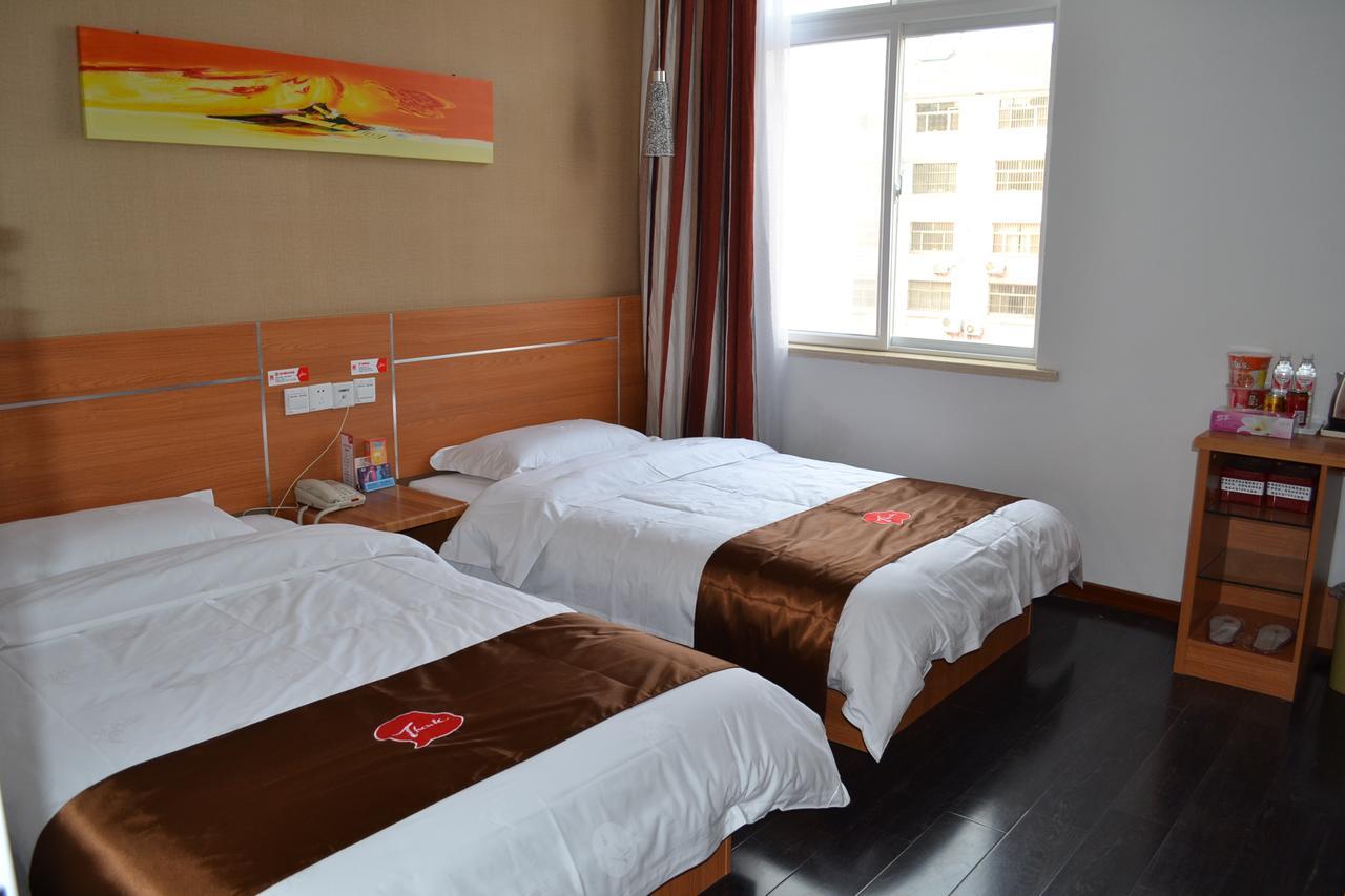Thank Inn Chain Hotel Zibo Road Tungjing Kültér fotó